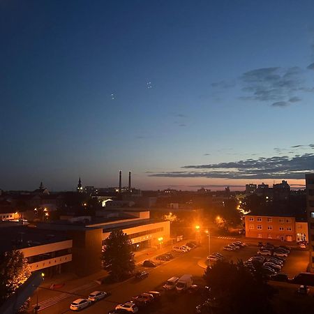 شقة Hodonin Centre View المظهر الخارجي الصورة