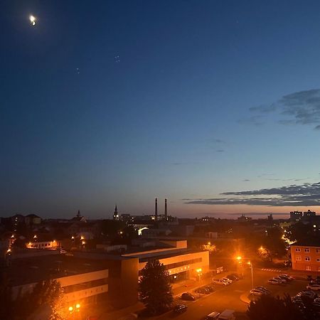 شقة Hodonin Centre View المظهر الخارجي الصورة